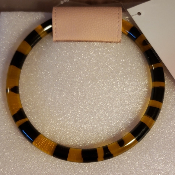 VINCE CAMUTO LARGE PINK TOTE,VINTAGE STYLE HANDLES - Picture 5 of 6